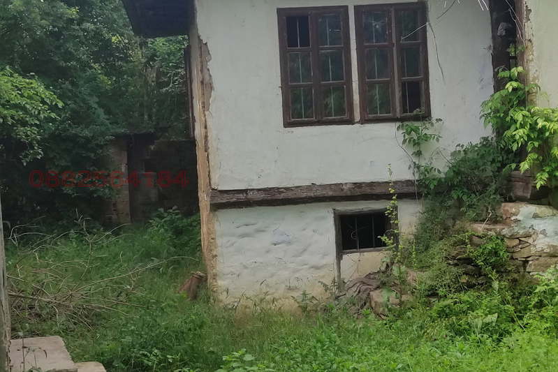House in Oblast Veliko Tyrnovo, Stambolovo