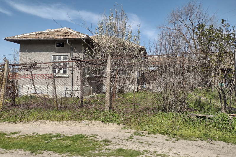 House in Oblast Tyrgovishte, Straja