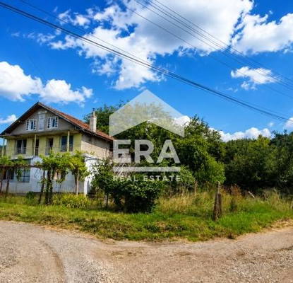Photo 3 — House in Oblast Tyrgovishte, Straja