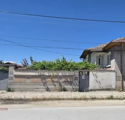 Photo 3 — House in Oblast Plovdiv, Stroevo