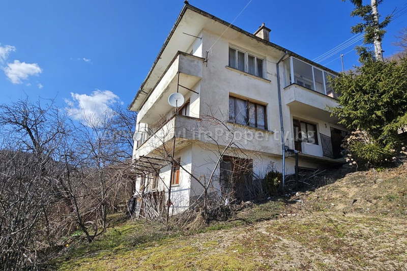 House in Oblast Smolyan, Styrnica