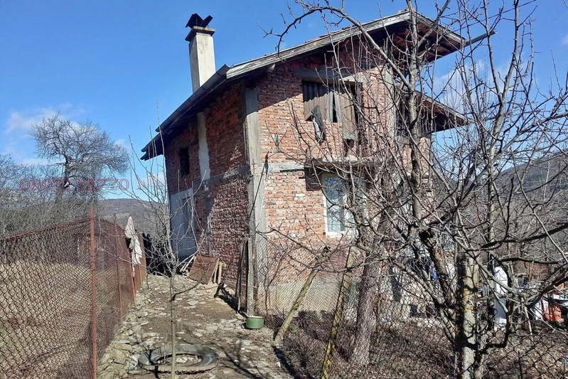 House in Oblast Pernik, Svetlya