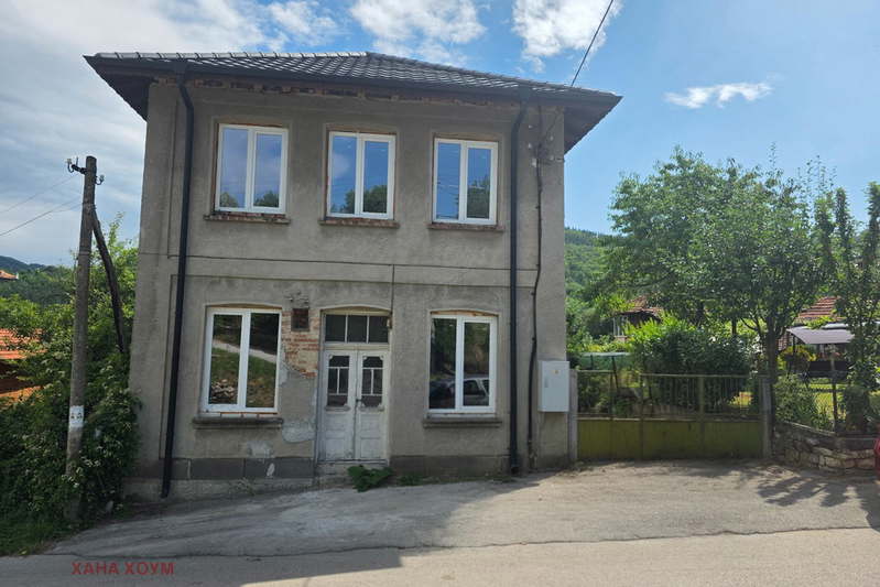House in Oblast Lovech, Terziisko