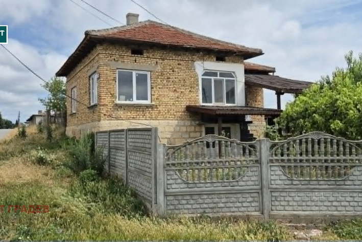 Къща в Шумен, с. Тодор Икономово