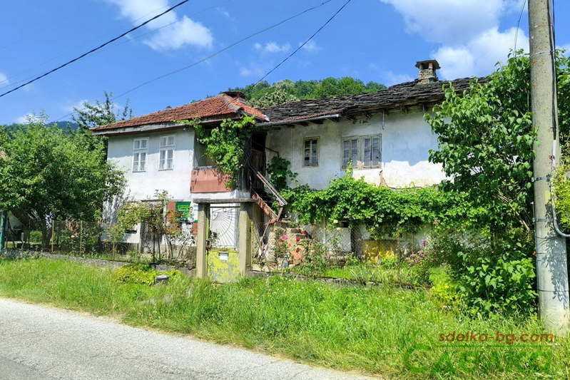 House in Gabrovo, s. Tumbalovo