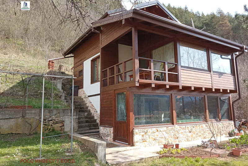 House in Oblast Smolyan, Tyryn