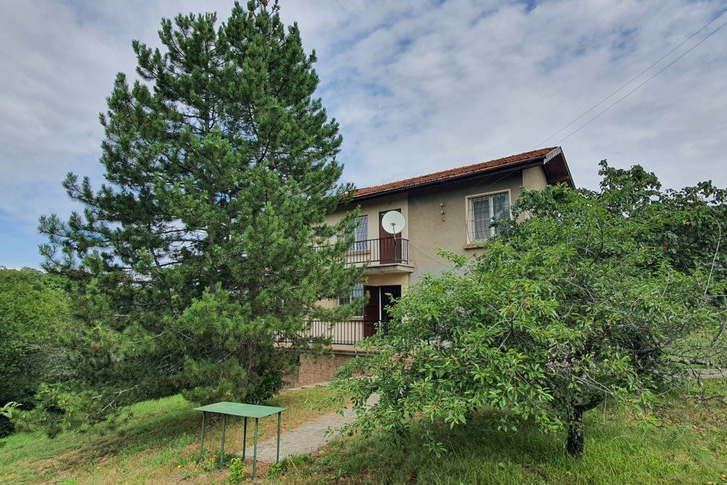 House in Sofia, Vakarel