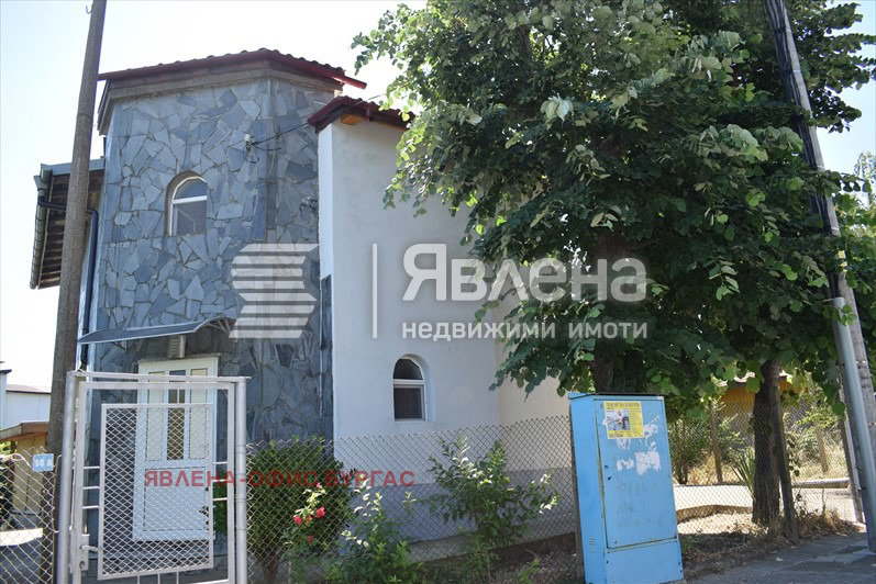 Къща в Бургас, с. Варвара