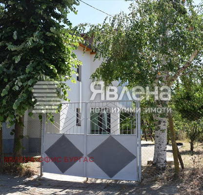 Снимка 2 — Къща в Бургас, с. Варвара