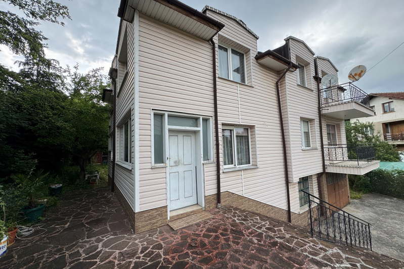 House in Vladaya