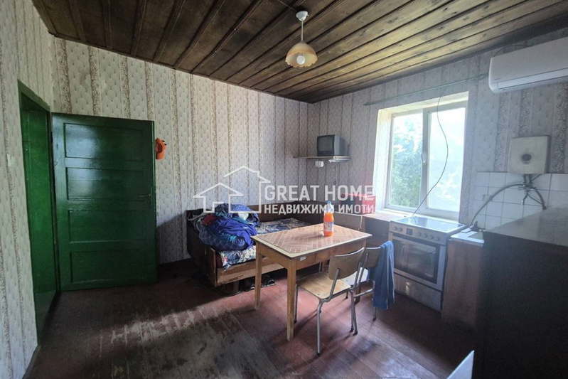 House in Tyrgovishte, Zdravec