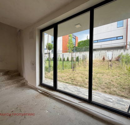 Photo 2 — House in Sofiya, Boyana