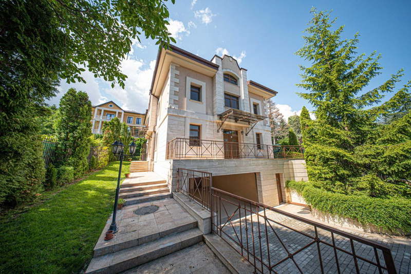 House in Sofiya, Boyana