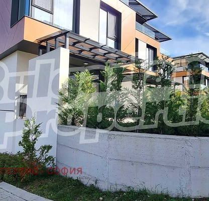 Photo 2 — House in Sofiya, Boyana