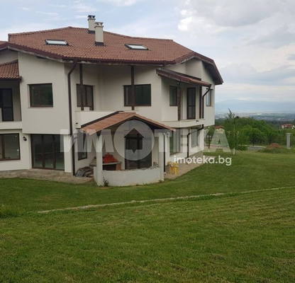 Photo 2 — House in Sofiya, Kambanite