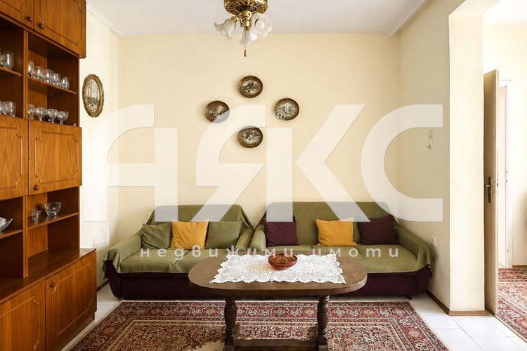 House in Sofiya, Nadejda 1