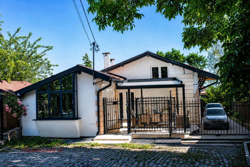 House in Sofiya, Simeonovo