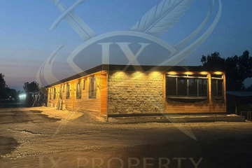 Single-storey bungalow with 2 bedrooms in Sozopol with parking space