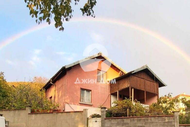Къща в Бургас, Свети Влас