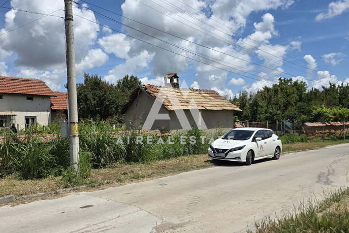 Къща в Плевен, Тръстеник