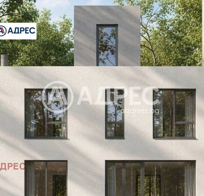 Снимка 2 — Къща във Варна, Изгрев