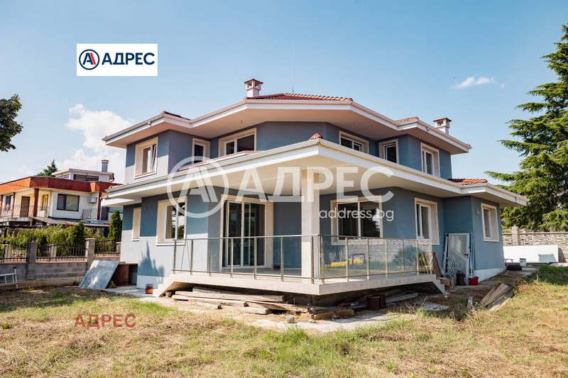 House in Varna, Rakitnika