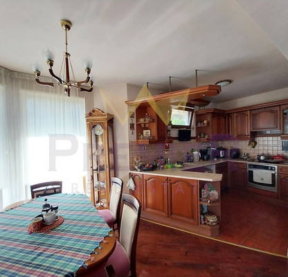 Photo 4 — House in Varna, Vinica