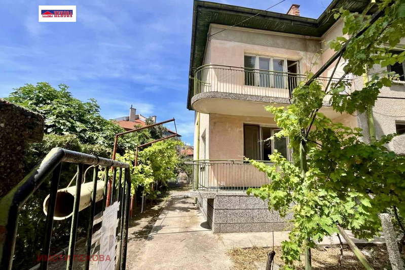 House in Vidin, Centyr