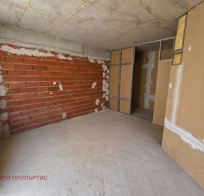 Photo 3 — Office in Blagoevgrad, Idealen Centyr