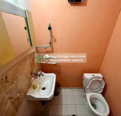 Photo 4 — Office in Haskovo, Centyr