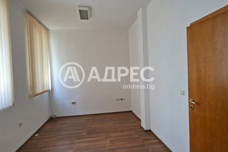 Офис в Пловдив, Карлово