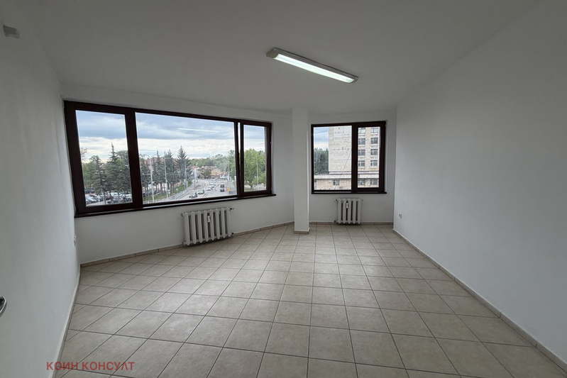 Office in Pernik, Dimova Mahala