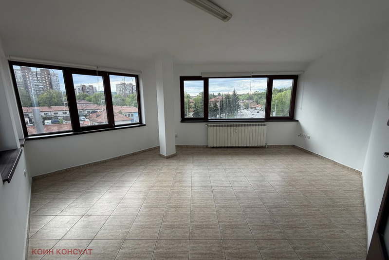 Office in Pernik, Dimova Mahala