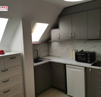 Photo 3 — Office in Oblast Blagoevgrad, Razlog