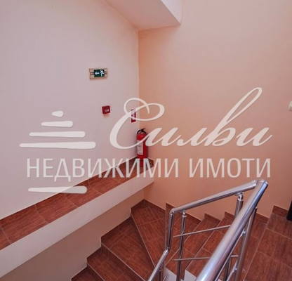 Снимка 5 — Офис в Шумен, Център