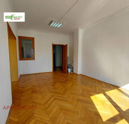 Photo 3 — Office in Sofiya, Centyr