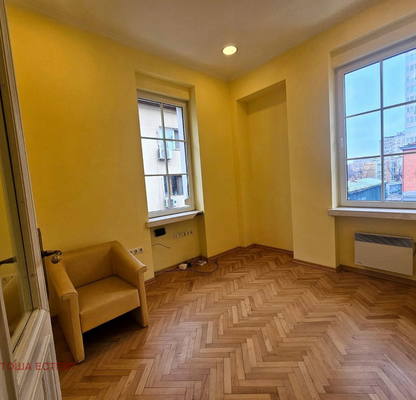 Photo 5 — Office in Sofiya, Doktorski Pametnik