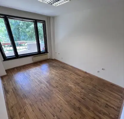 Photo 2 — Office in Sofia, Lozenec