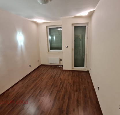 Photo 4 — Office in Sofiya, Lozenec