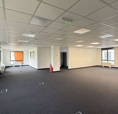 Photo 3 — Office in Sofiya, Mladost 4