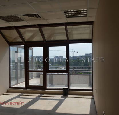 Photo 3 — Office in Sofiya, Studentski Grad