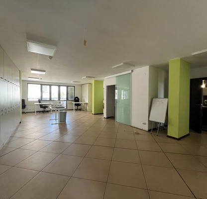 Photo 3 — Office in Sofiya, Studentski Grad