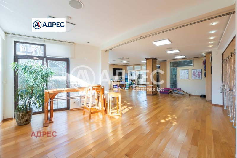 Office in Varna, Briz