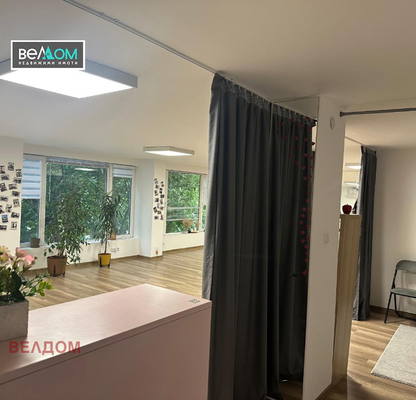 Photo 3 — Office in Varna, Centyr