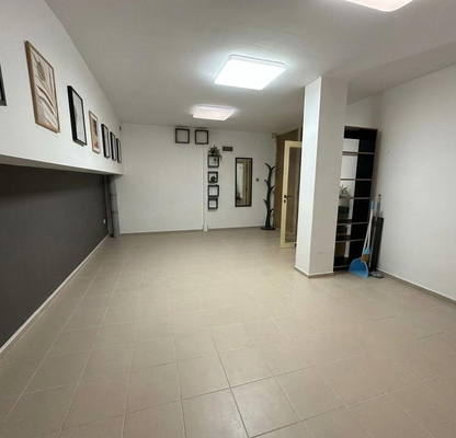 Photo 5 — Office in Varna, Centyr