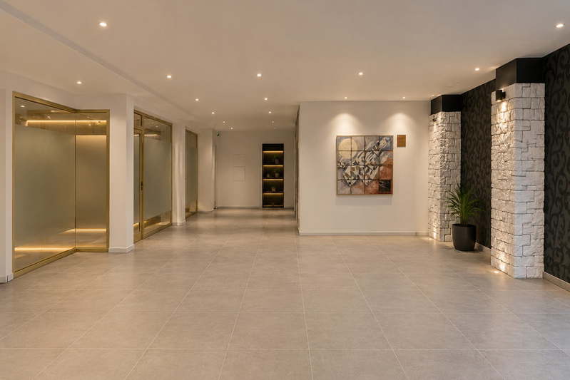Office in Varna, Centyr