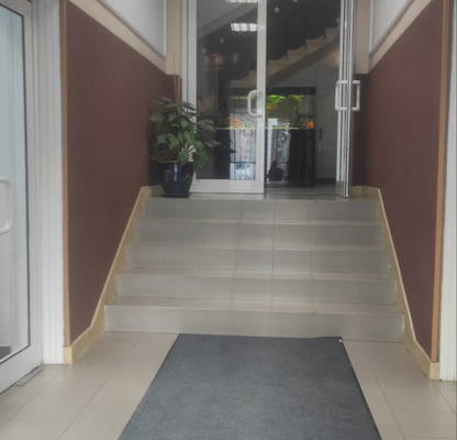 Photo 2 — Office in Varna, Centyr