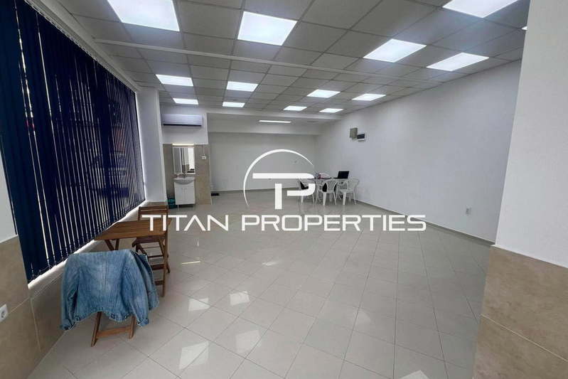 Office in Varna, Vyzrajdane 1