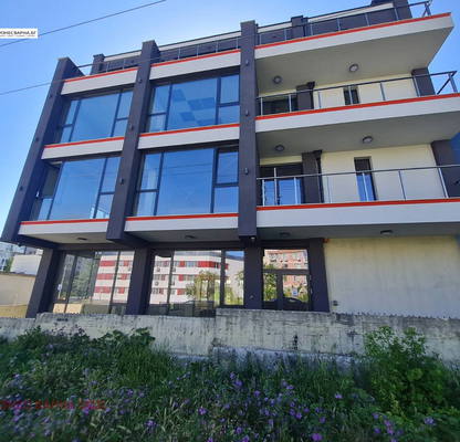 Photo 3 — Office in Varna, Vyzrajdane 4