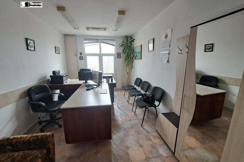 Office in Yambol, Centyr